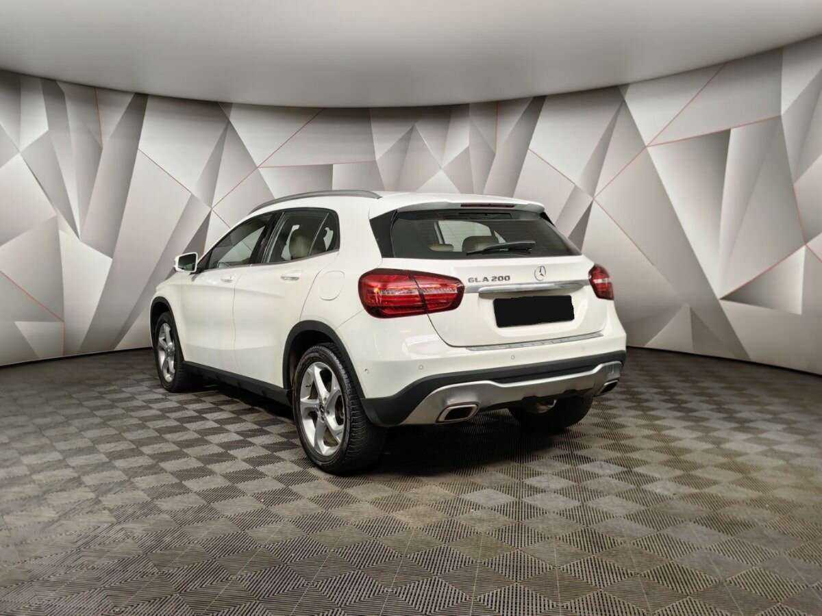 Mercedes-Benz GLA с пробегом — 2019 год. Фото: #3