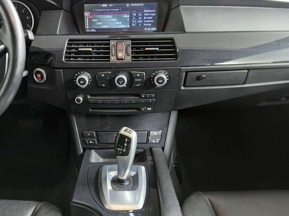 BMW 5 серии с пробегом — 2009 год. Фото: #10