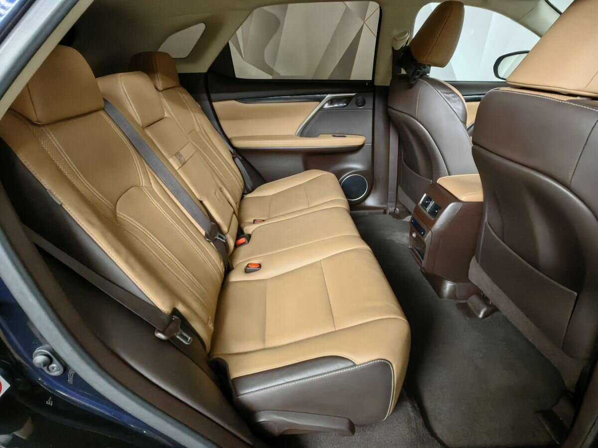 Lexus RX с пробегом — 2017 год. Фото: #11