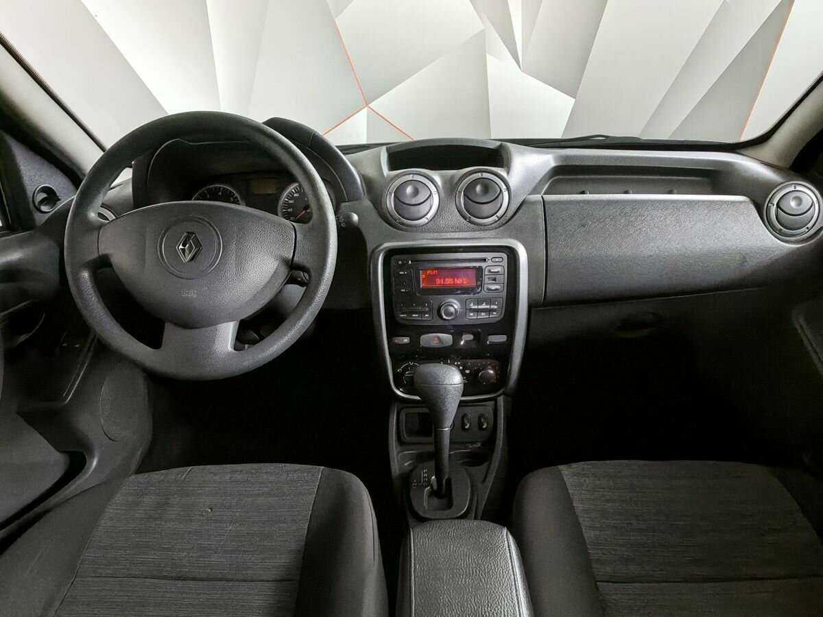 Renault Duster с пробегом — 2014 год. Фото: #9