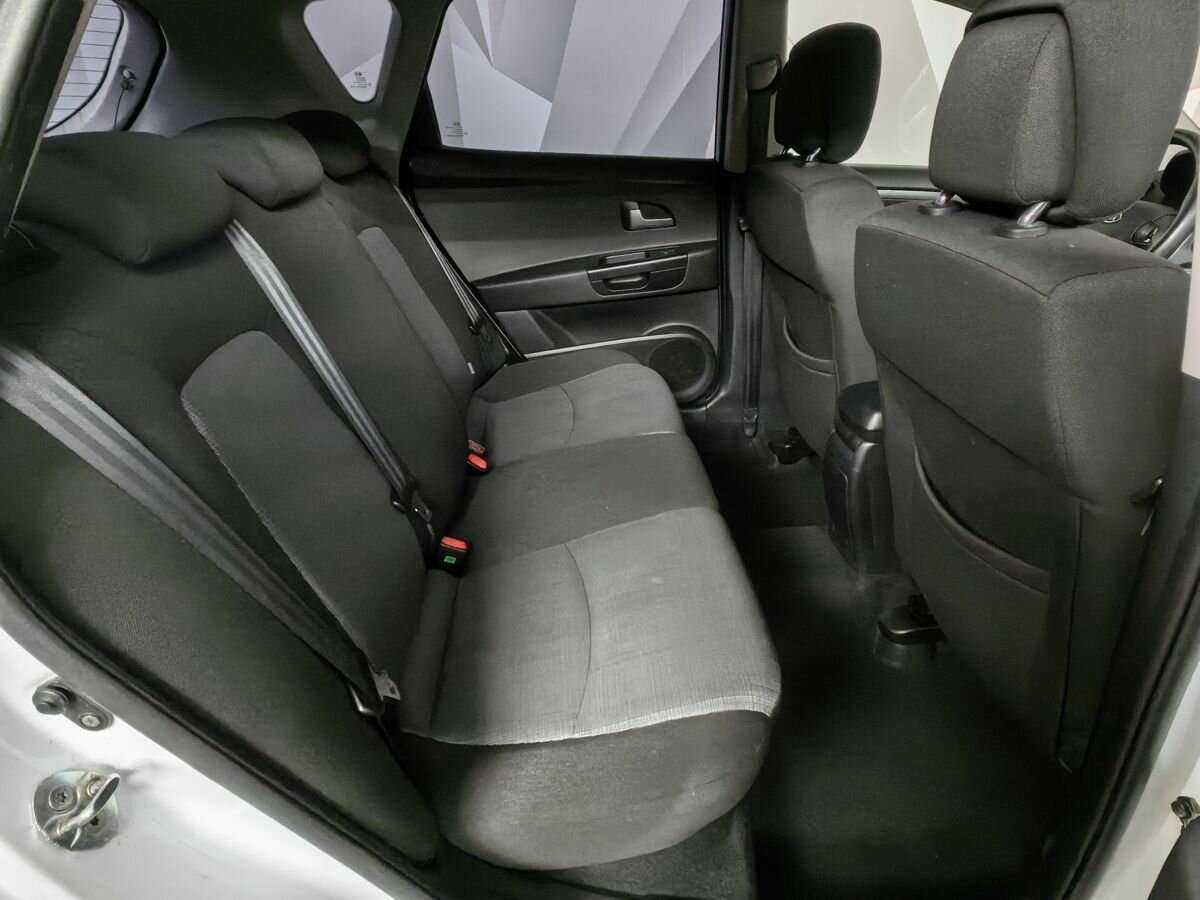 Kia Ceed с пробегом — 2011 год. Фото: #11