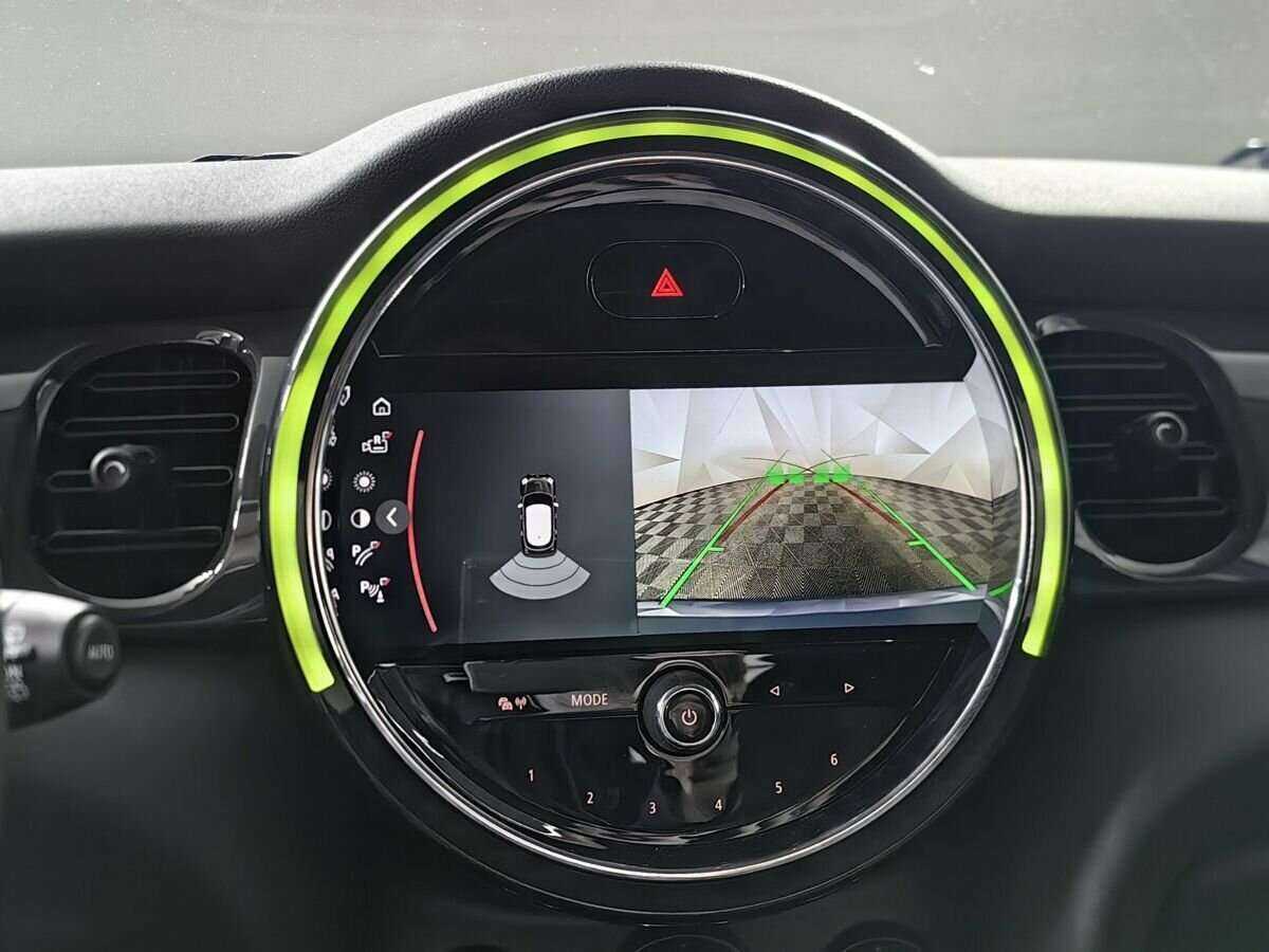 Mini Hatch с пробегом — 2021 год. Фото: #15