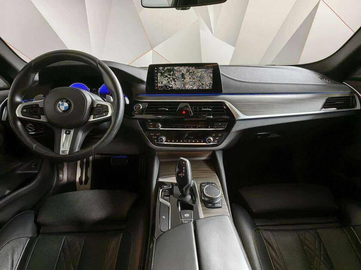 BMW 5 серии с пробегом — 2018 год. Фото: #9