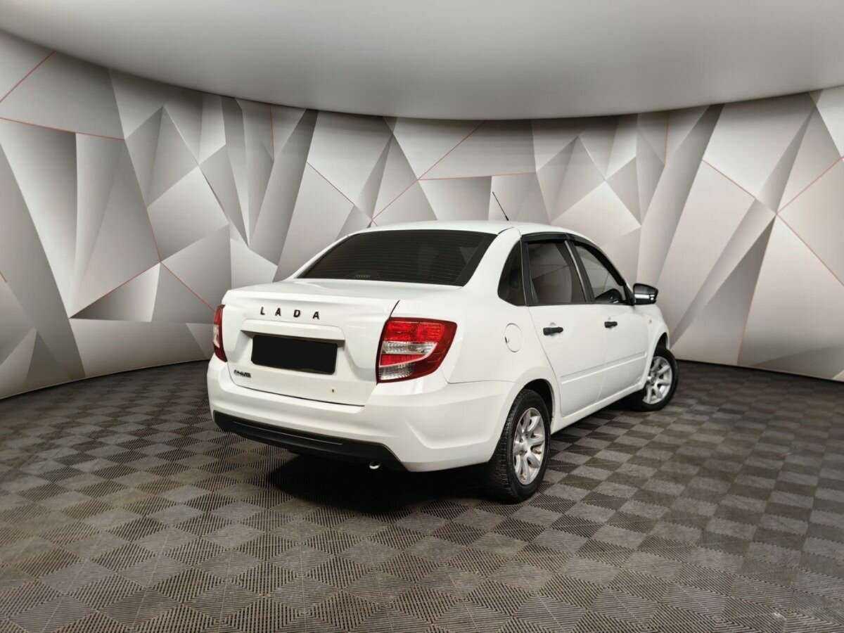Lada (ВАЗ) Granta с пробегом — 2020 год. Фото: #1