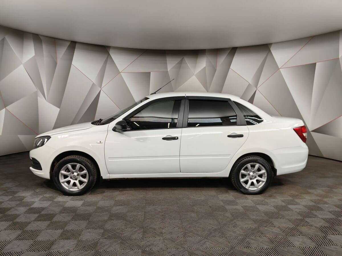 Lada (ВАЗ) Granta с пробегом — 2020 год. Фото: #4