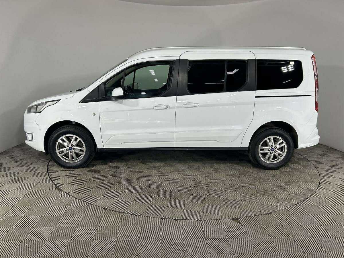 Ford Tourneo Connect с пробегом — 2019 год. Фото: #4