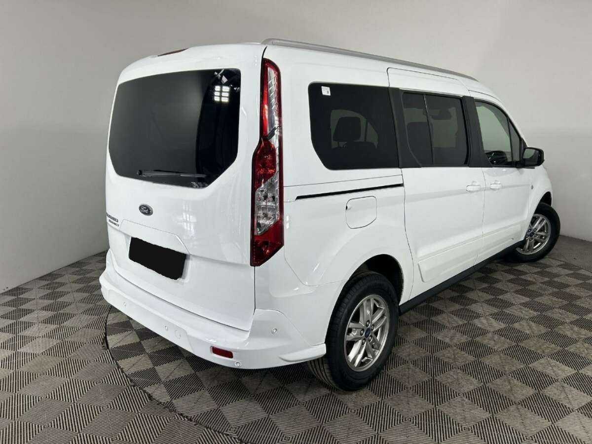 Ford Tourneo Connect с пробегом — 2019 год. Фото: #5