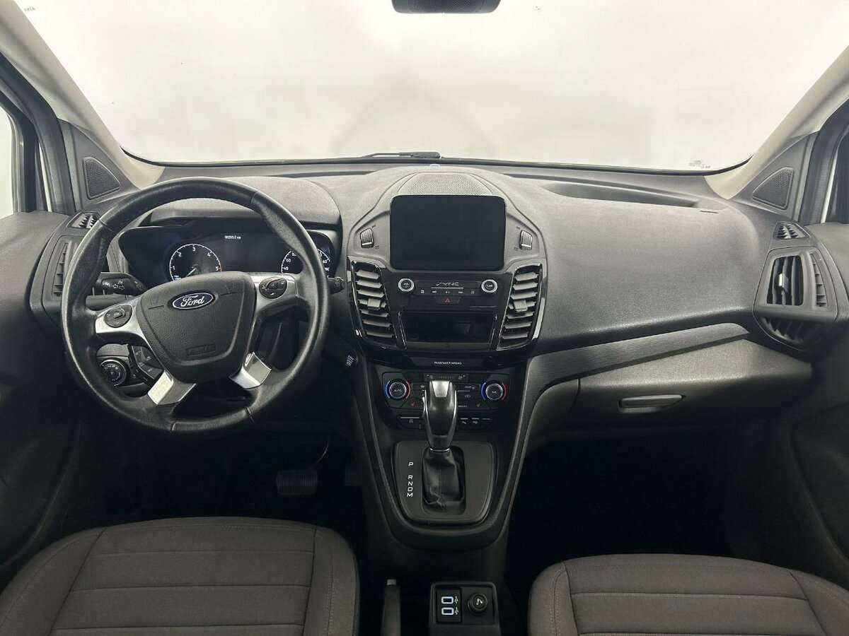 Ford Tourneo Connect с пробегом — 2019 год. Фото: #6