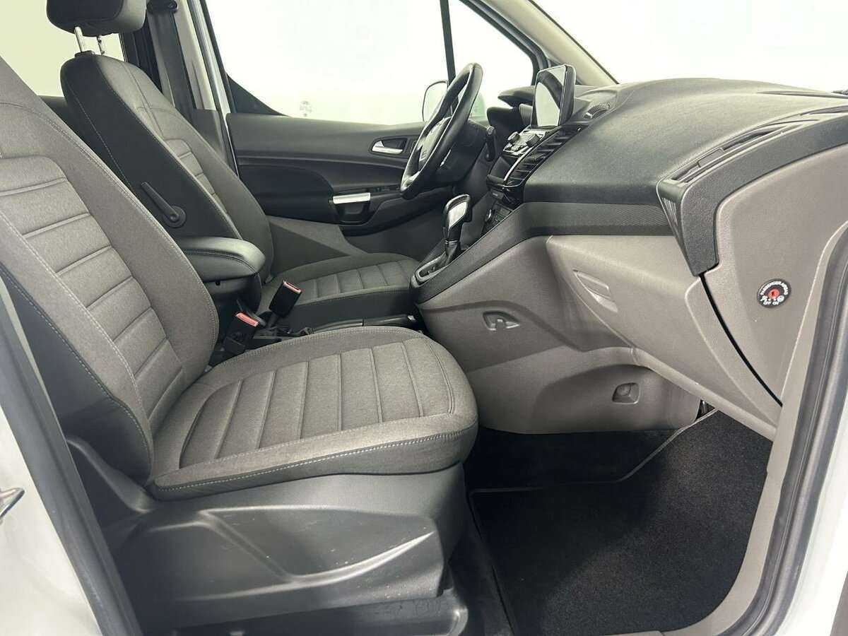 Ford Tourneo Connect с пробегом — 2019 год. Фото: #13