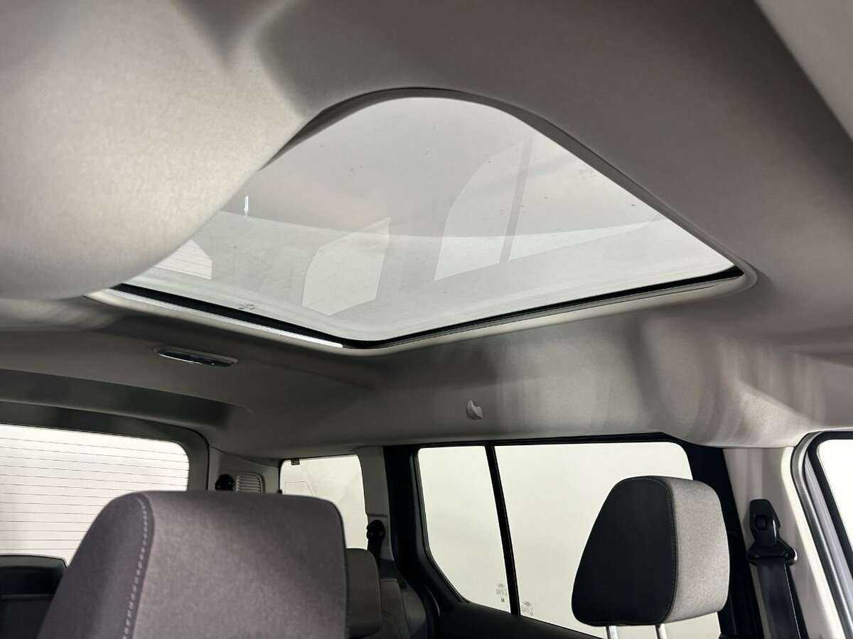 Ford Tourneo Connect с пробегом — 2019 год. Фото: #14