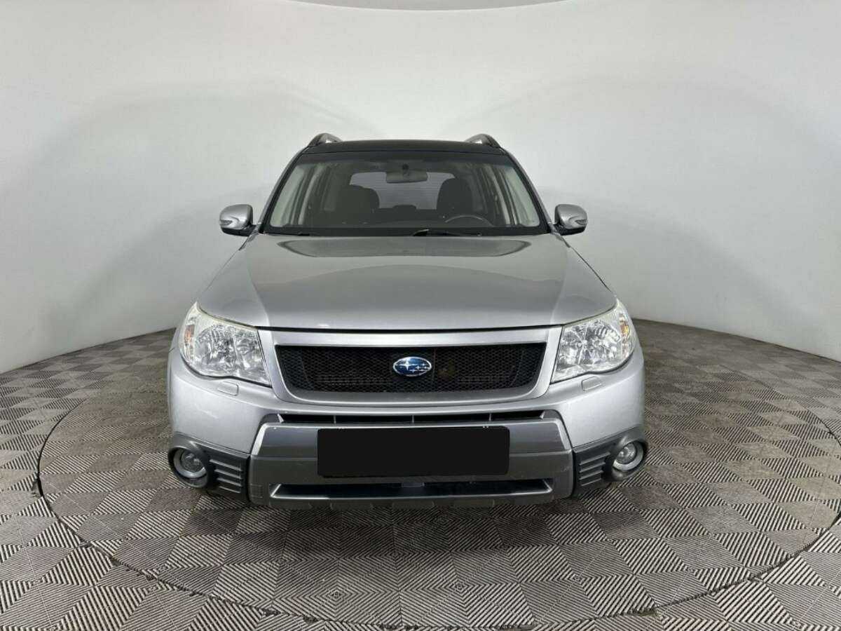 Subaru Forester с пробегом — 2011 год. Фото: #1