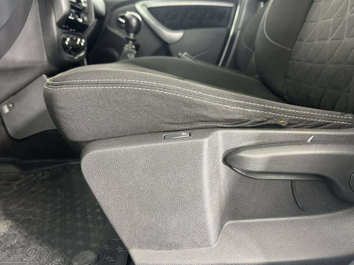 Renault Duster с пробегом — 2017 год. Фото: #9