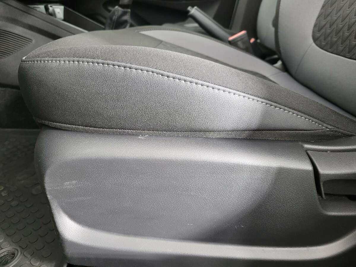 Lada (ВАЗ) Vesta с пробегом — 2023 год. Фото: #9