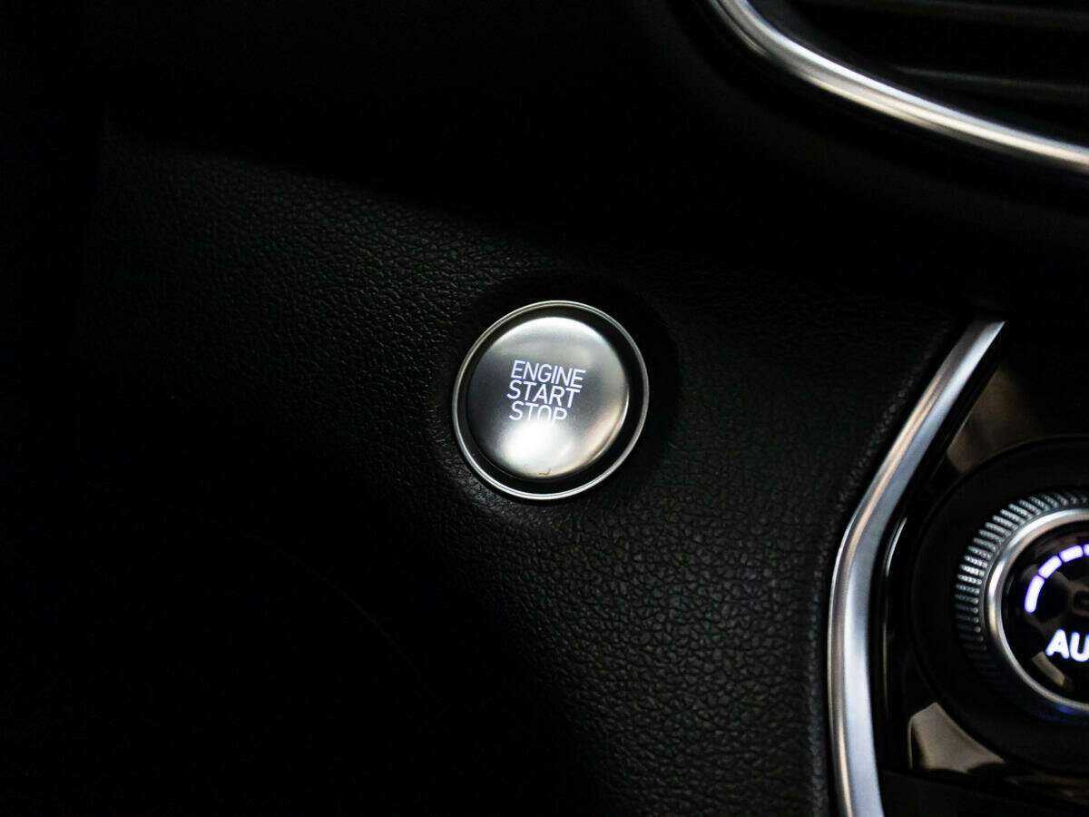 Hyundai Santa Fe с пробегом — 2019 год. Фото: #7