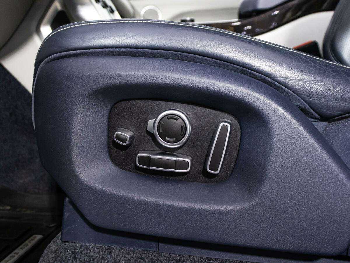 Land Rover Range Rover с пробегом — 2016 год. Фото: #21