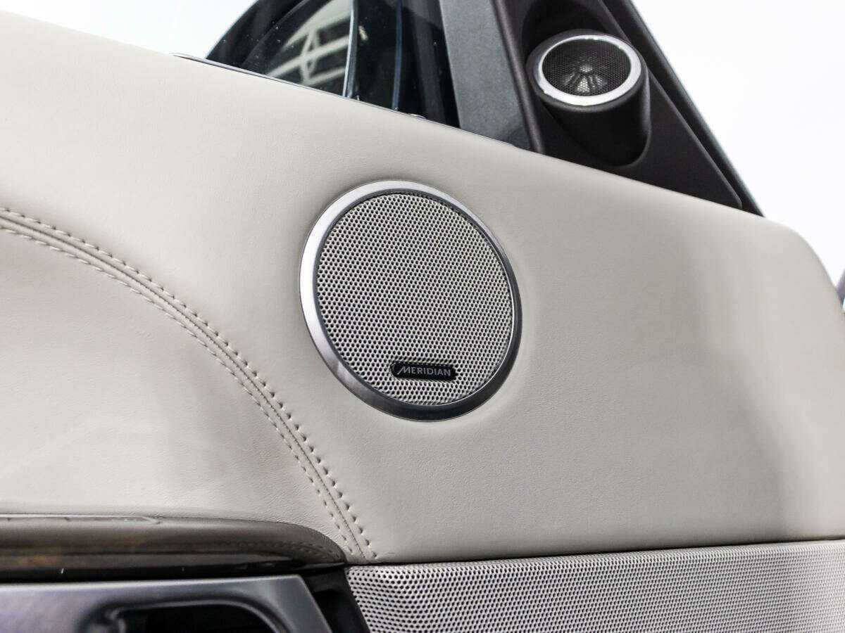 Land Rover Range Rover с пробегом — 2016 год. Фото: #23