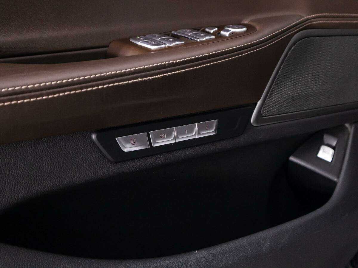 BMW 7 серии с пробегом — 2018 год. Фото: #24