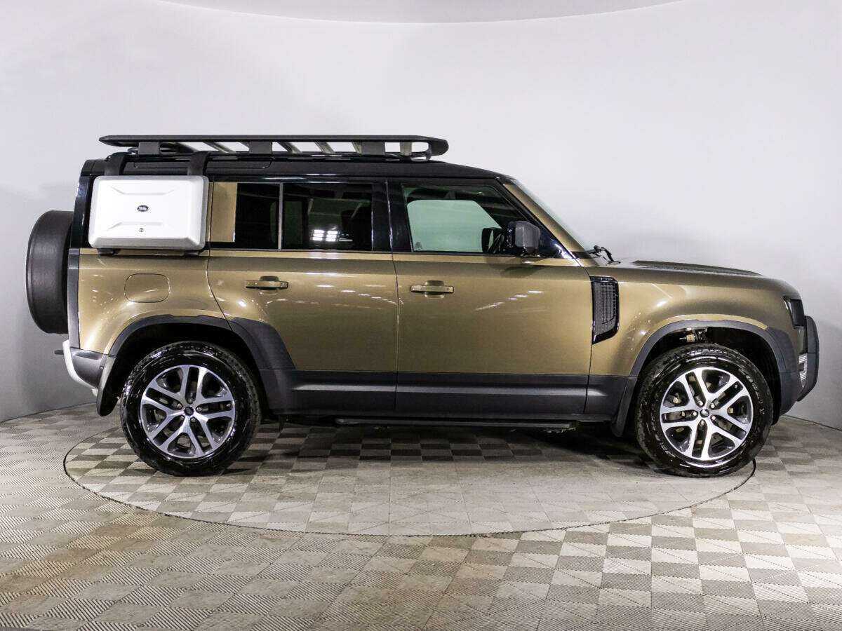 Land Rover Defender с пробегом — 2020 год. Фото: #3