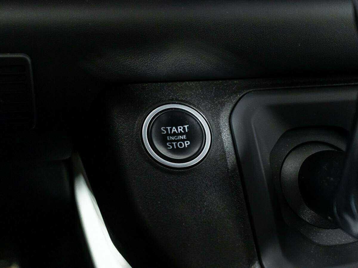 Land Rover Defender с пробегом — 2020 год. Фото: #20