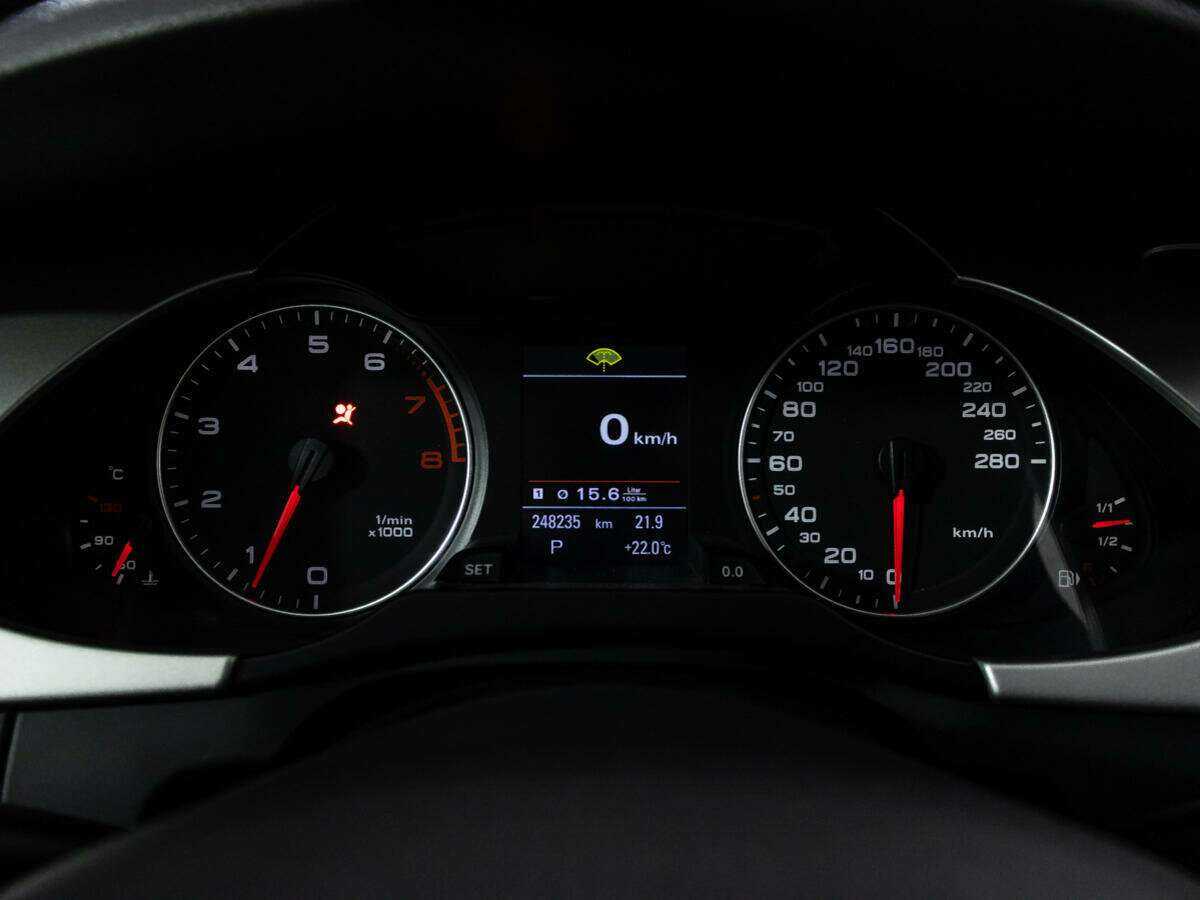 Audi A4 с пробегом — 2010 год. Фото: #11