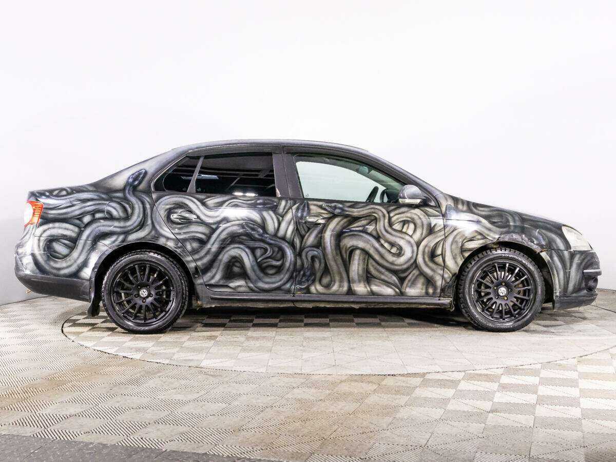 Volkswagen Jetta с пробегом — 2006 год. Фото: #3