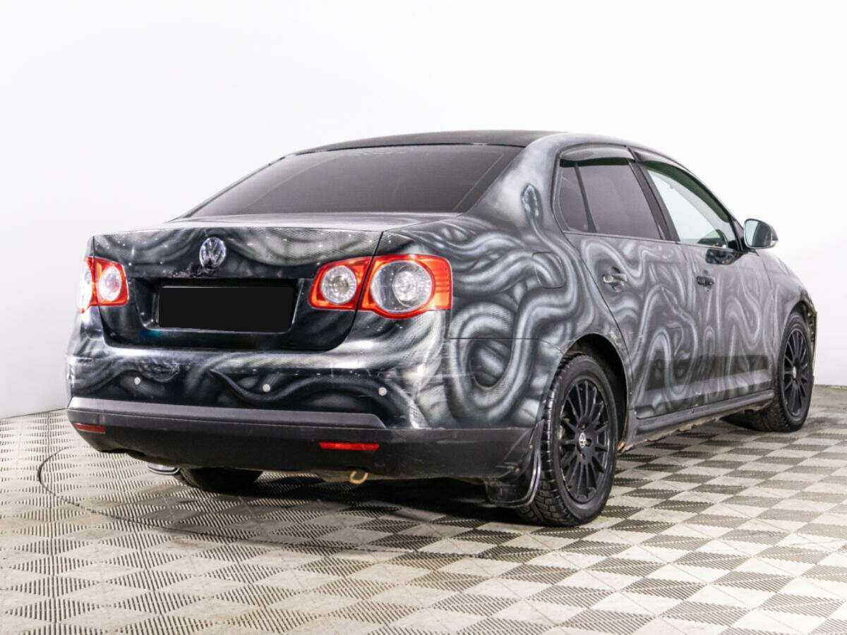 Volkswagen Jetta с пробегом — 2006 год. Фото: #4