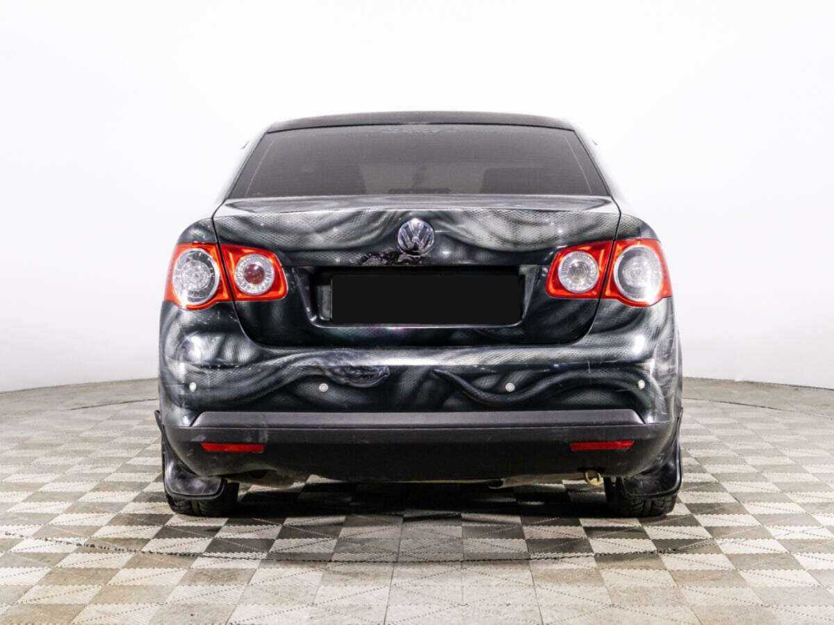 Volkswagen Jetta с пробегом — 2006 год. Фото: #5