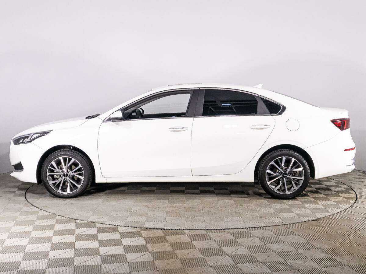 Kia K3 с пробегом — 2022 год. Фото: #7