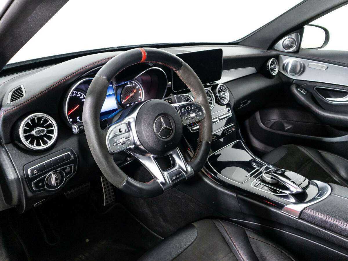 Mercedes-Benz C-Класс AMG с пробегом — 2019 год. Фото: #10