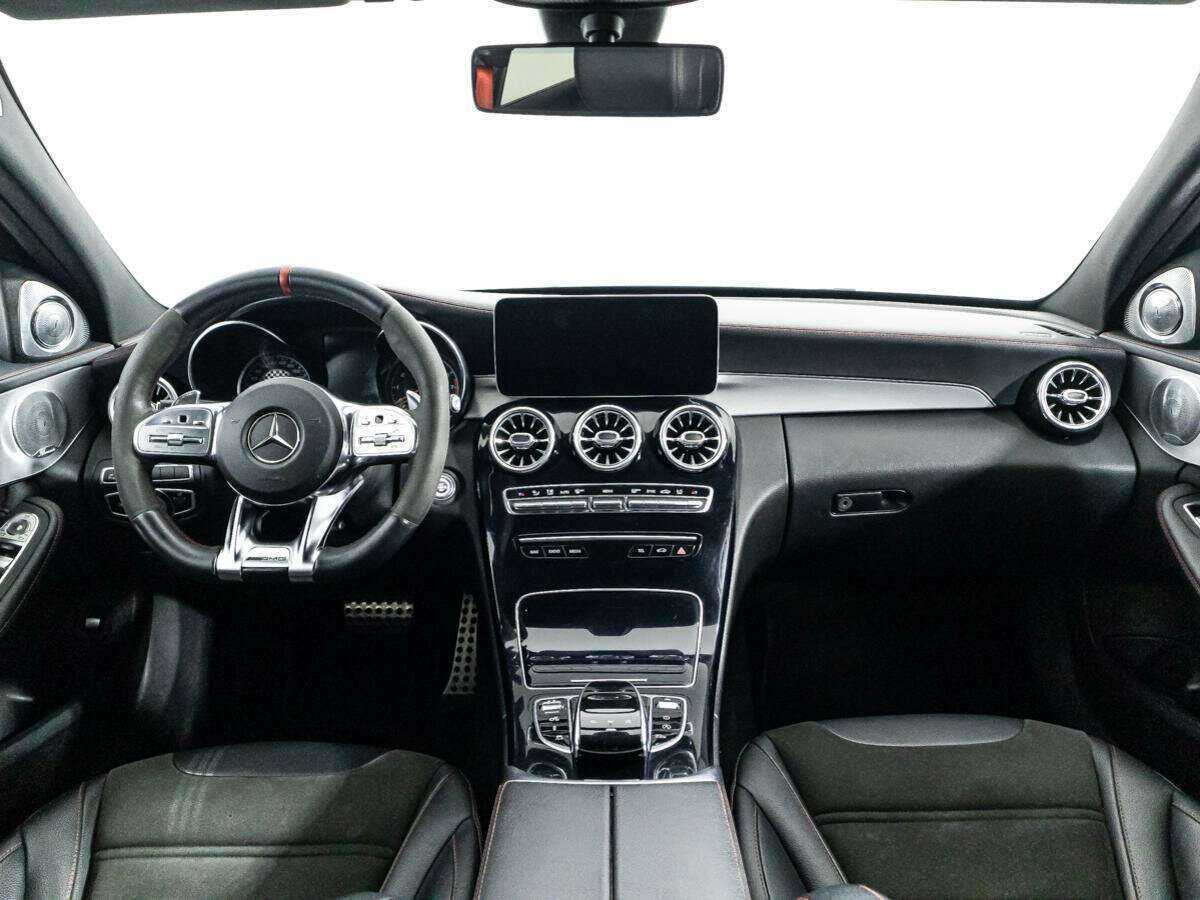 Mercedes-Benz C-Класс AMG с пробегом — 2019 год. Фото: #12