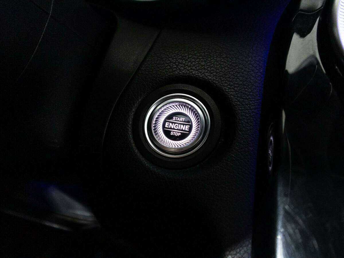 Mercedes-Benz C-Класс AMG с пробегом — 2019 год. Фото: #16