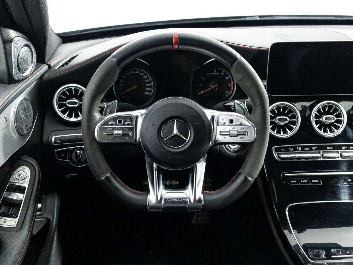 Mercedes-Benz C-Класс AMG с пробегом — 2019 год. Фото: #17