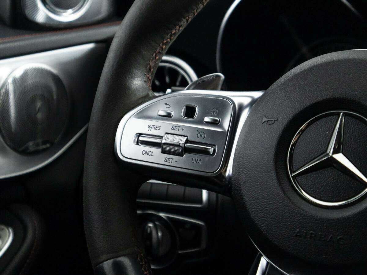 Mercedes-Benz C-Класс AMG с пробегом — 2019 год. Фото: #18