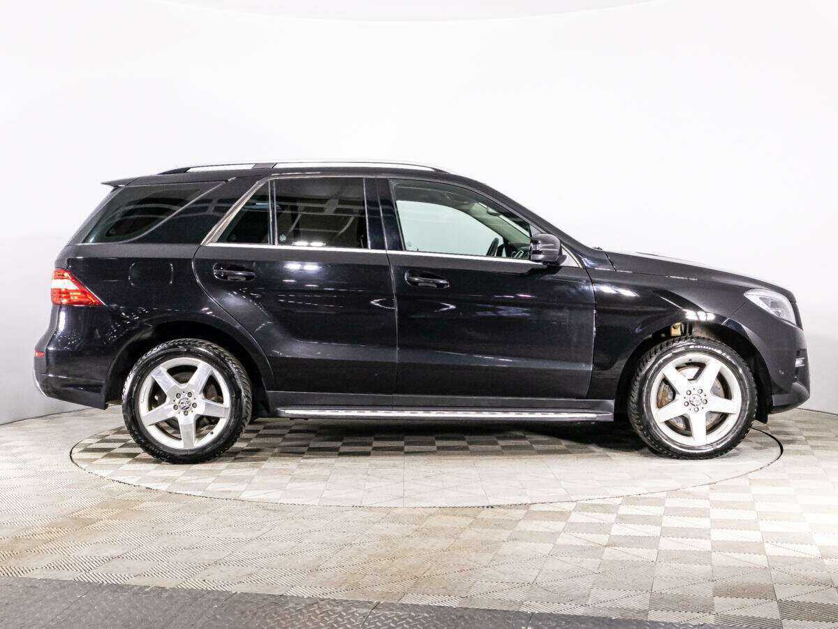 Mercedes-Benz M-Класс с пробегом — 2013 год. Фото: #3