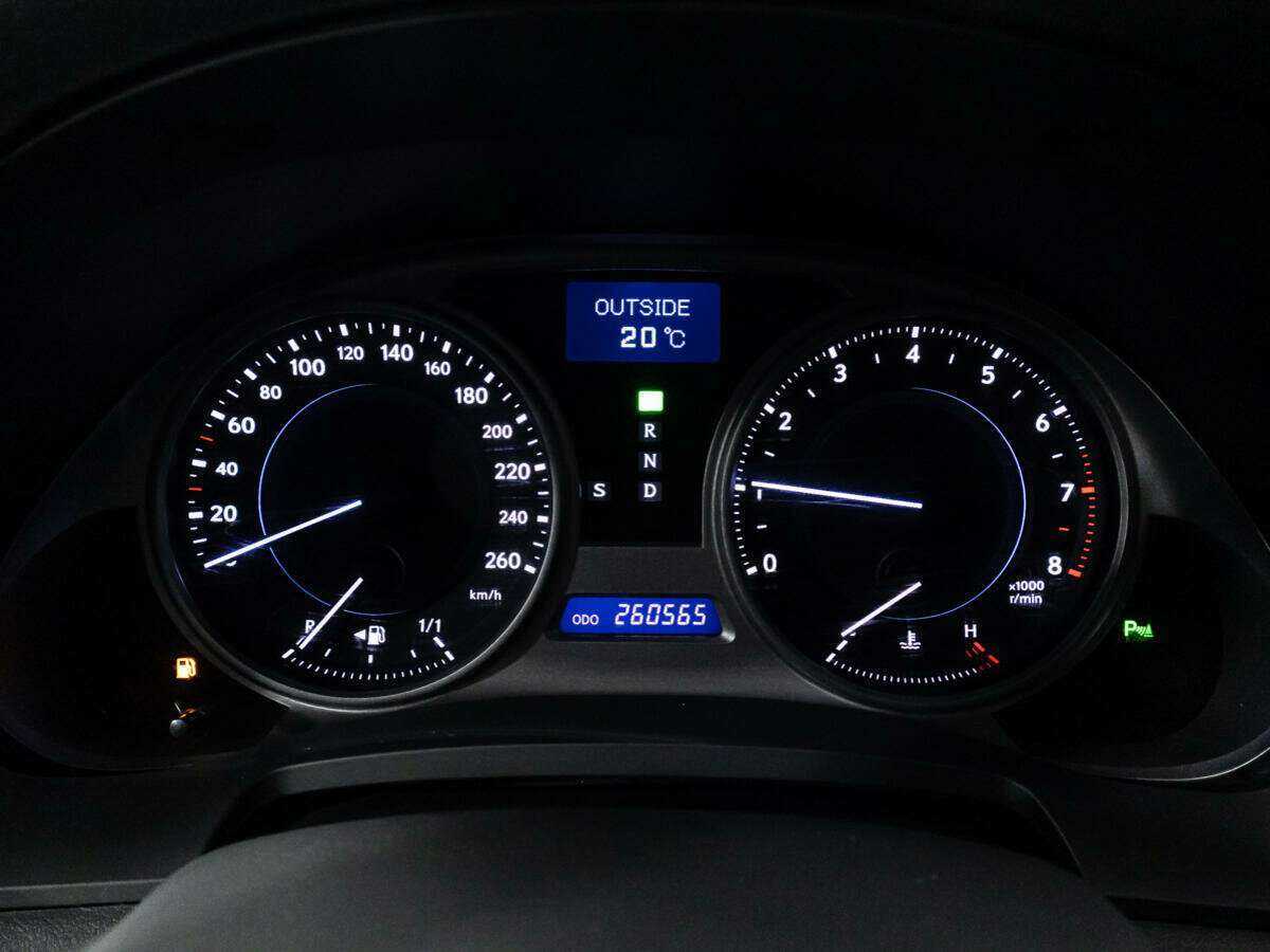 Lexus IS с пробегом — 2007 год. Фото: #11