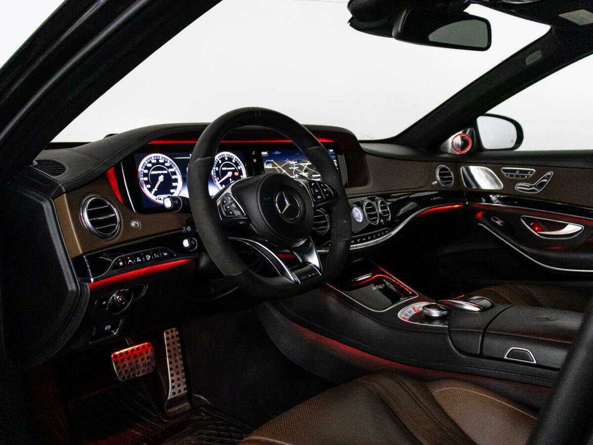 Mercedes-Benz S-Класс AMG с пробегом — 2015 год. Фото: #25