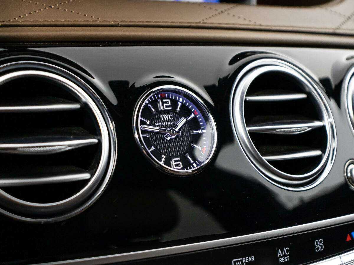 Mercedes-Benz S-Класс AMG с пробегом — 2015 год. Фото: #27