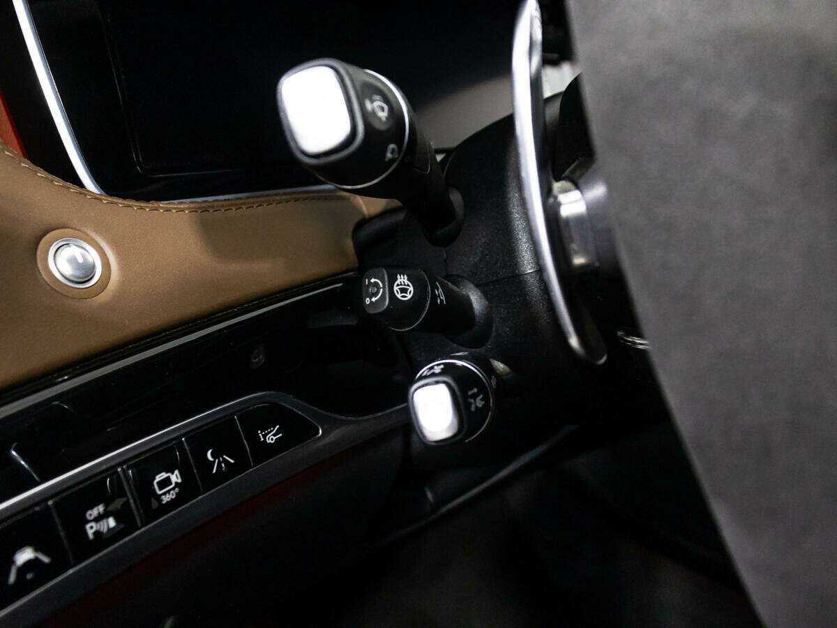 Mercedes-Benz S-Класс AMG с пробегом — 2015 год. Фото: #32