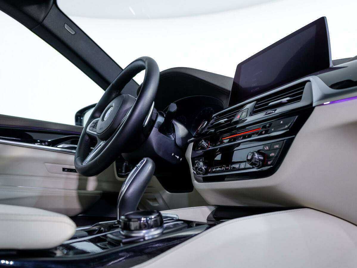 BMW 6 серии с пробегом — 2018 год. Фото: #18