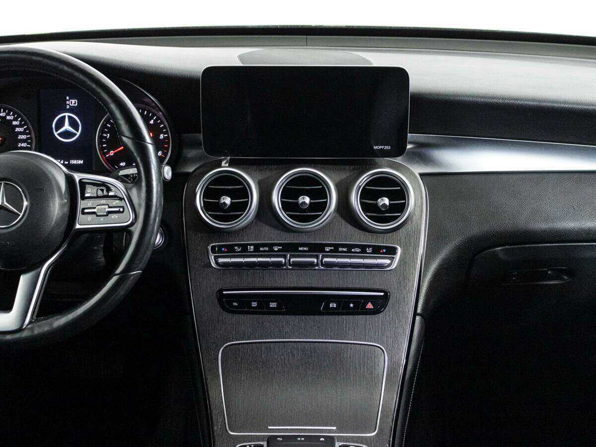 Mercedes-Benz GLC с пробегом — 2019 год. Фото: #11