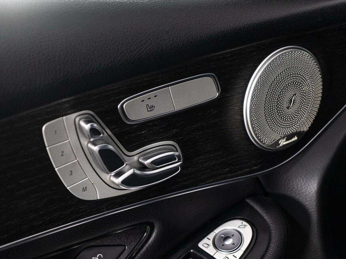 Mercedes-Benz GLC с пробегом — 2019 год. Фото: #14