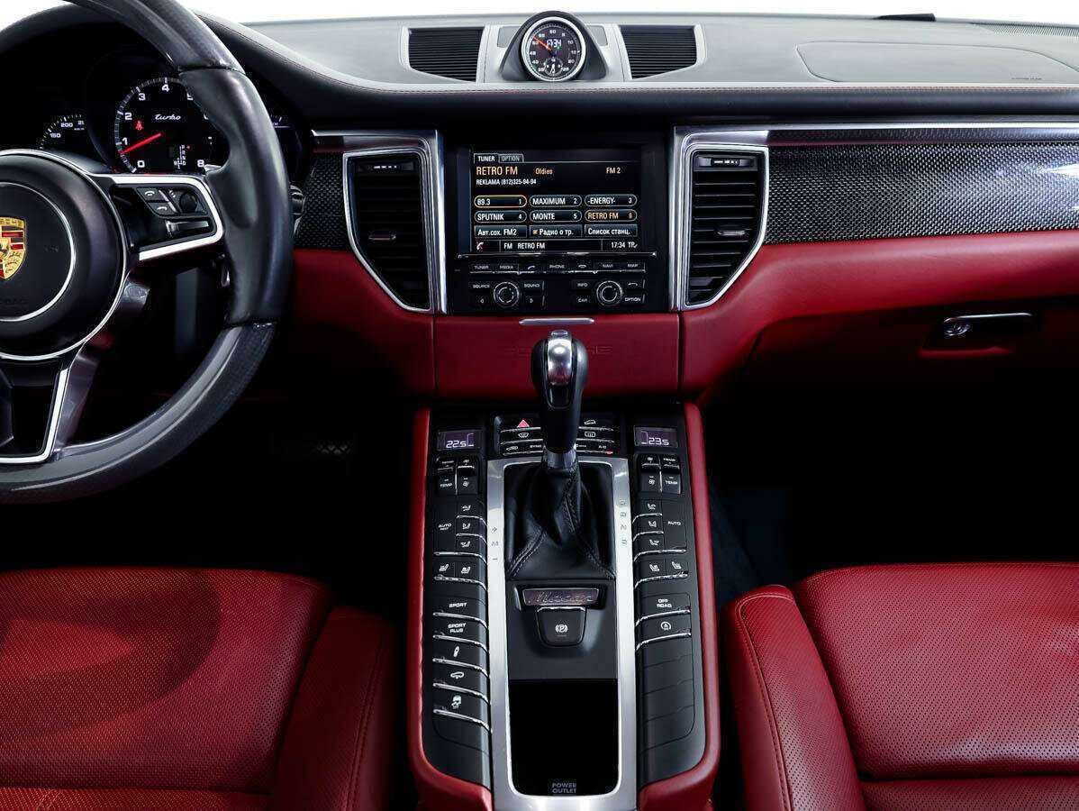 Porsche Macan с пробегом — 2014 год. Фото: #23