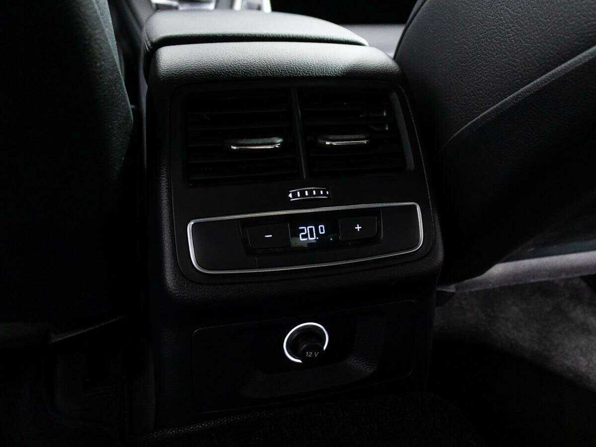 Audi A4 с пробегом — 2018 год. Фото: #22