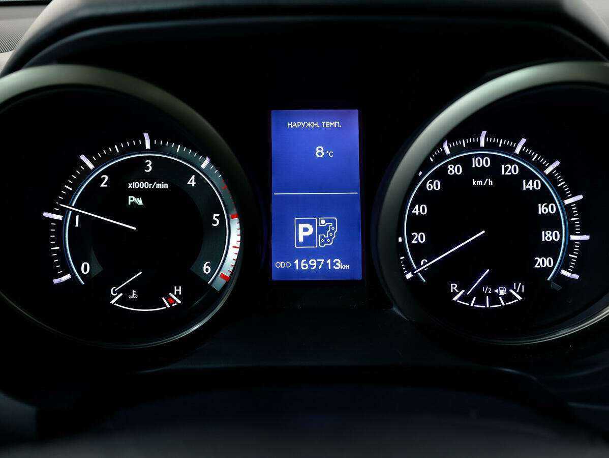 Toyota Land Cruiser Prado с пробегом — 2013 год. Фото: #9