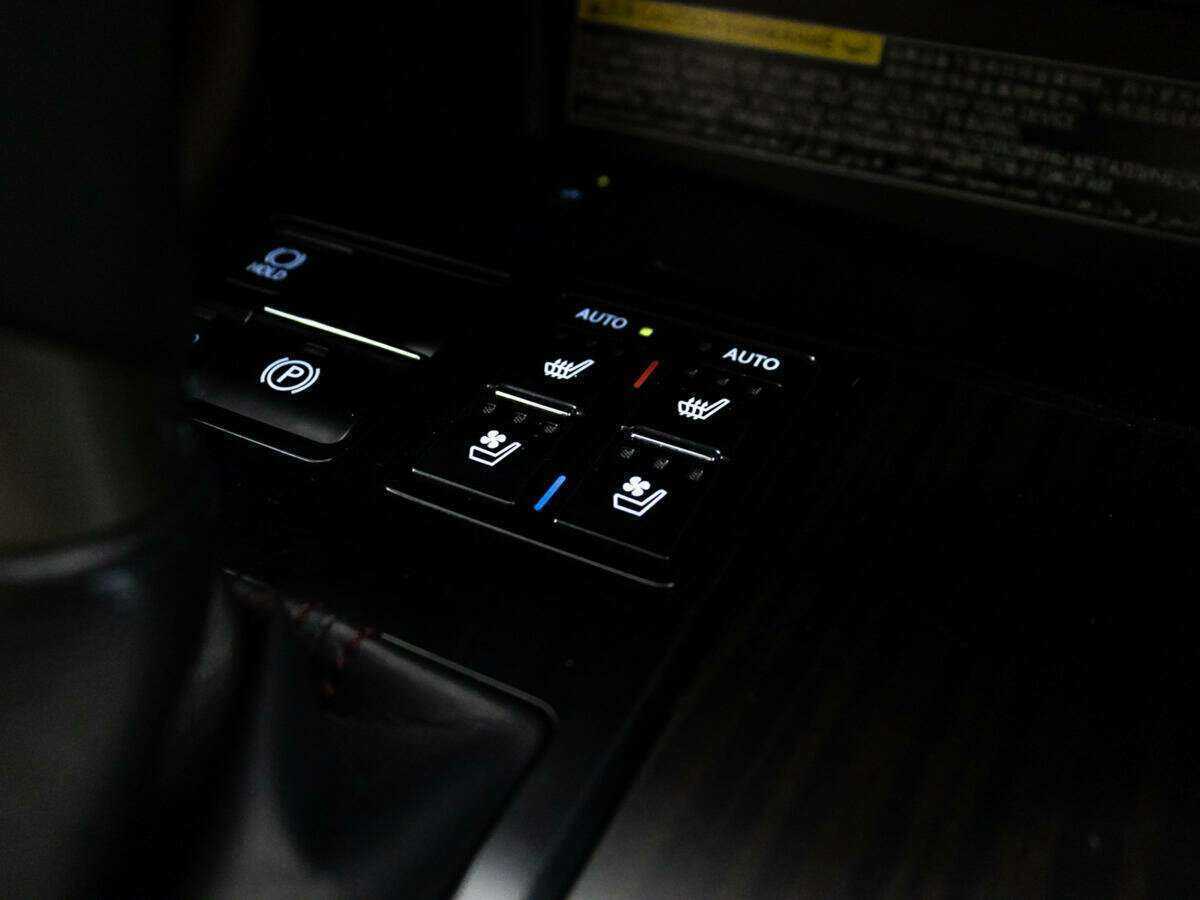 Lexus RX с пробегом — 2016 год. Фото: #20