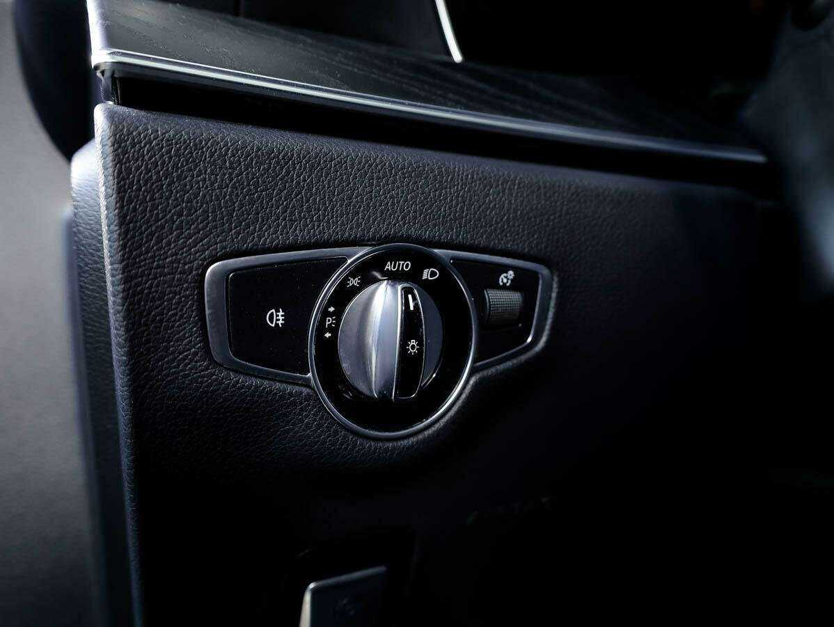 Mercedes-Benz E-Класс с пробегом — 2019 год. Фото: #11