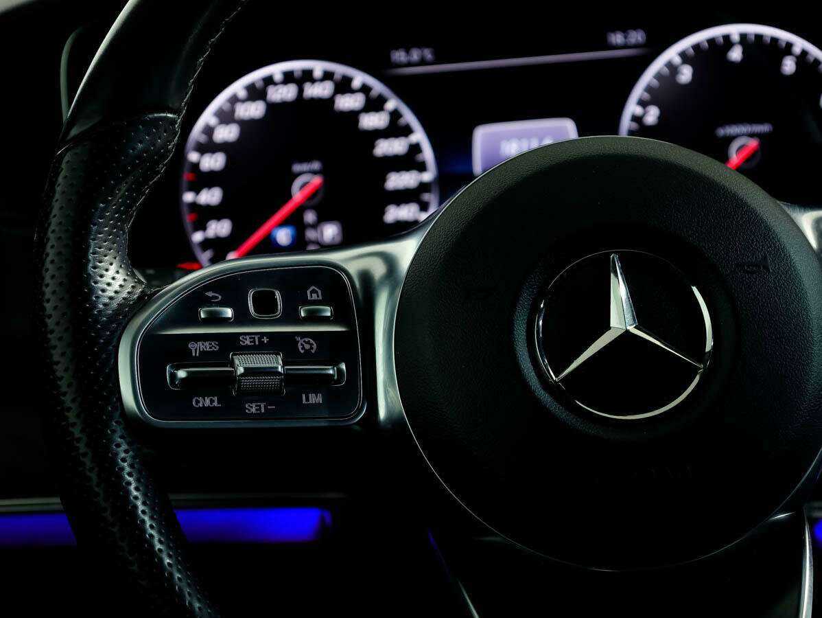 Mercedes-Benz E-Класс с пробегом — 2019 год. Фото: #18