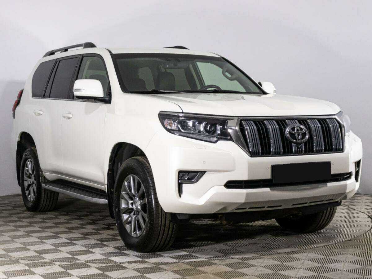 Toyota Land Cruiser Prado с пробегом — 2017 год. Фото: #2