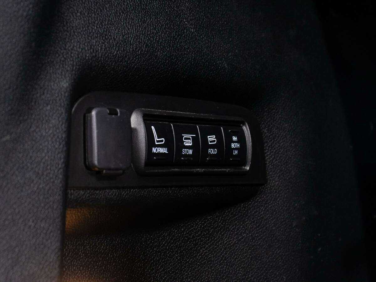 Ford Explorer с пробегом — 2019 год. Фото: #11