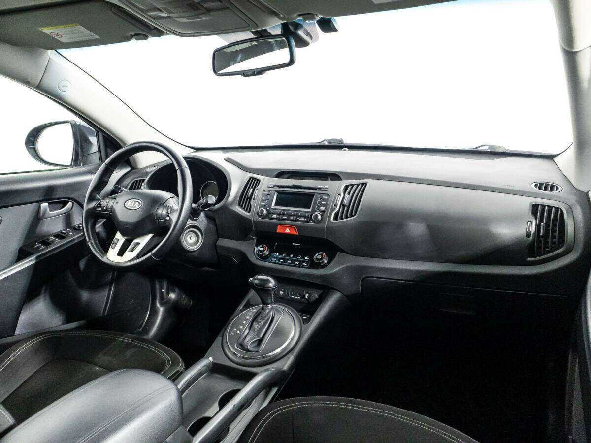 Kia Sportage с пробегом — 2011 год. Фото: #8